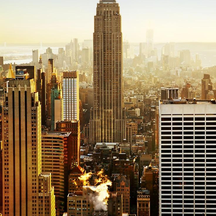 Parents evaluating schools in Italy