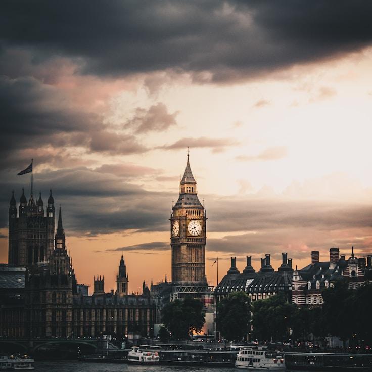 Family routine and school logistics in Rome